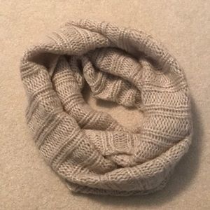 Steve Madden infinity scarf